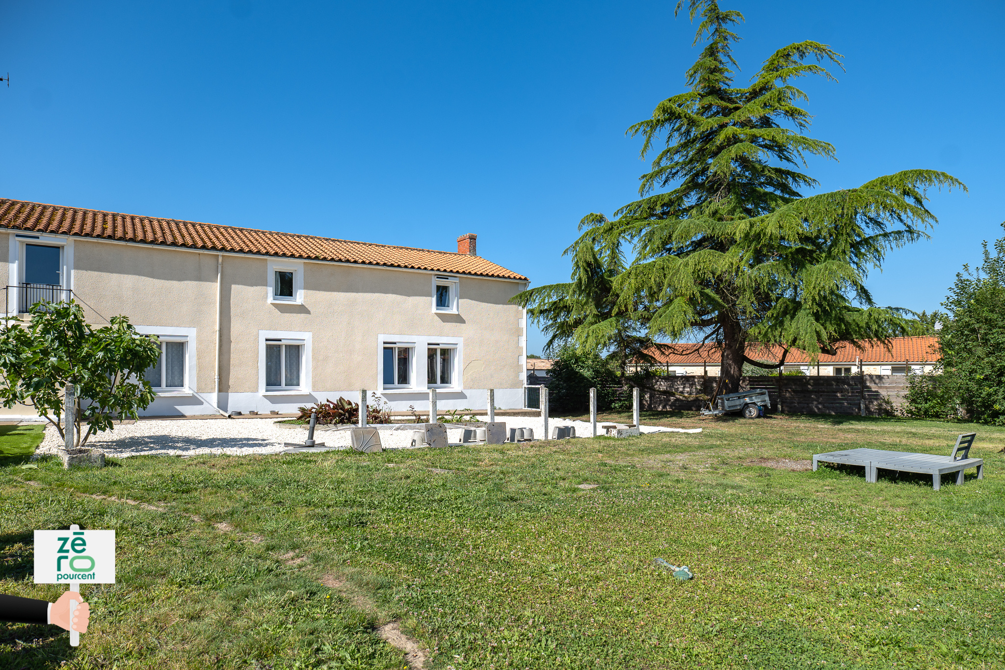 Maison à vendre à Les magnils reigniers, 223 m², 8 pièces – photo 2 sur 20